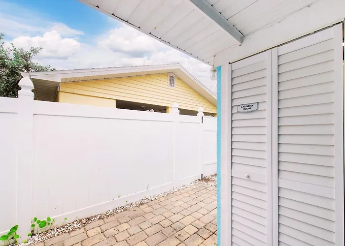 Charming Beachside Retreat #1 - Steps To The